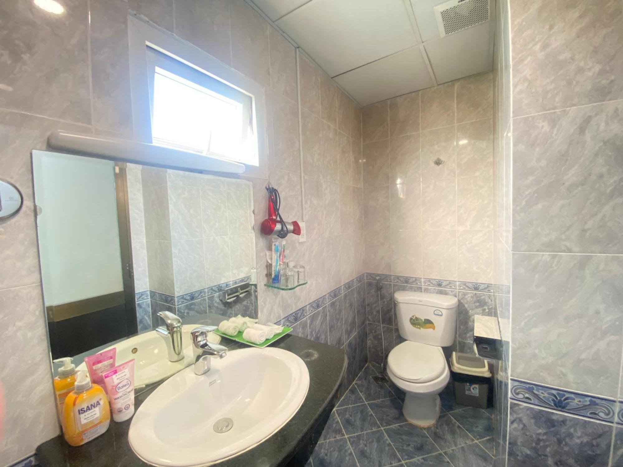 A25 Hotel - 22 Nguyen Cu Trinh Ho Chi Minh City Bagian luar foto