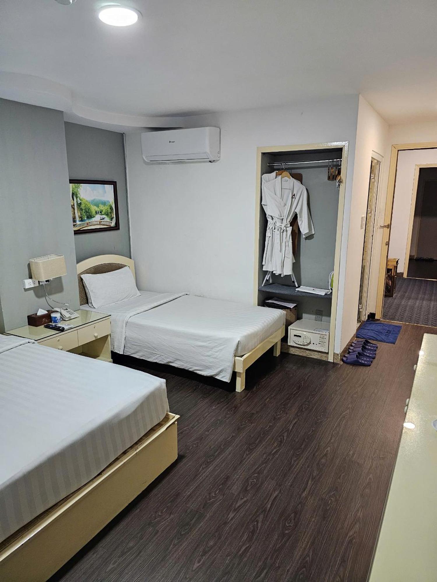 A25 Hotel - 22 Nguyen Cu Trinh Ho Chi Minh City Bagian luar foto