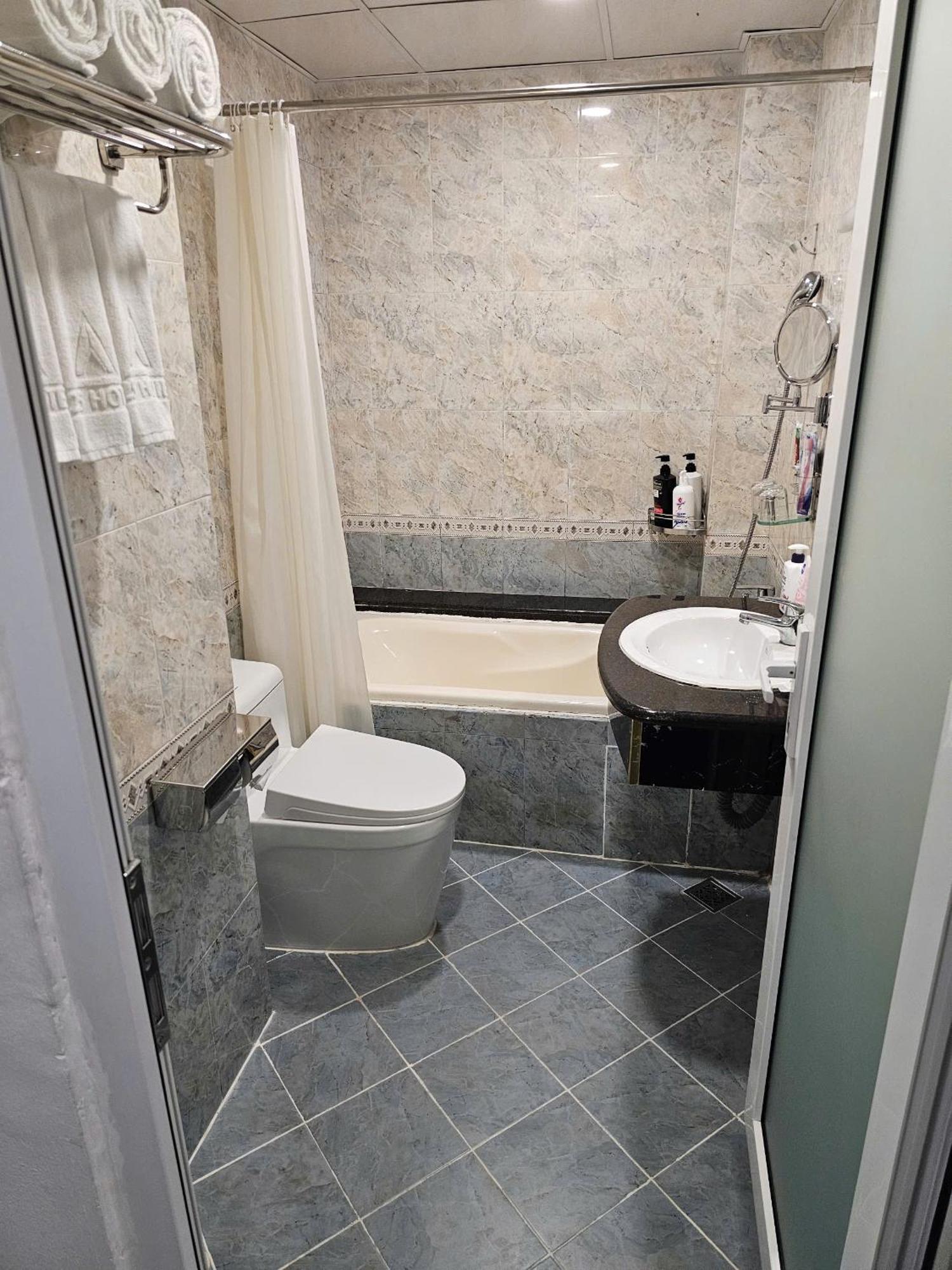 A25 Hotel - 22 Nguyen Cu Trinh Ho Chi Minh City Bagian luar foto
